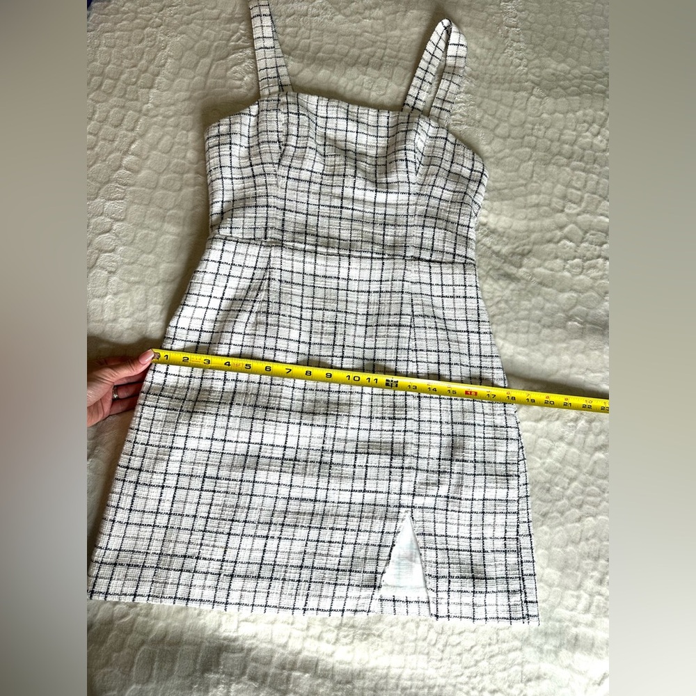 Abercrombie And Fitch white Tweed Mini Dress with side slit and adjustable strap - Picture 8 of 16